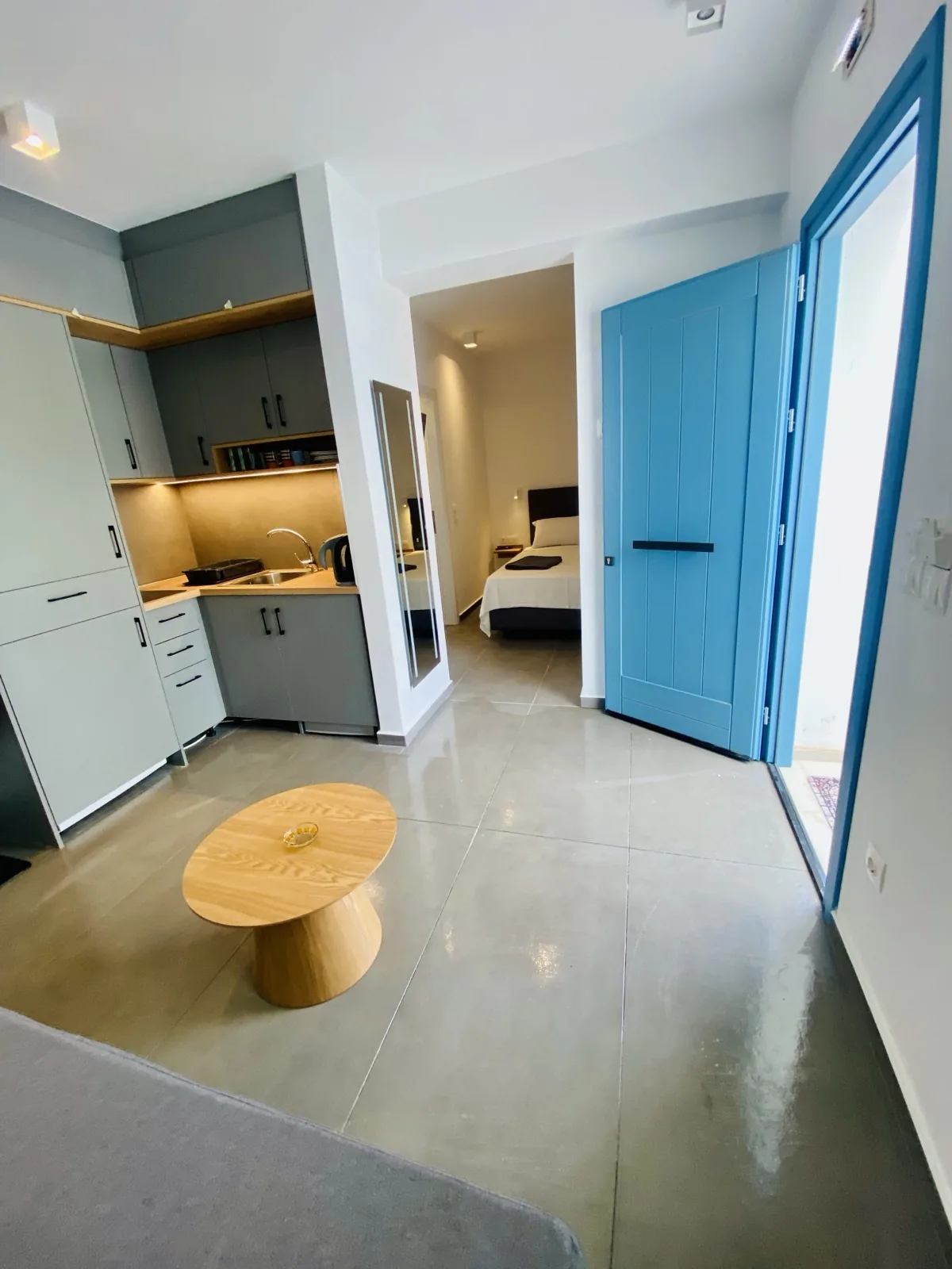 images.rooms.quad.main
